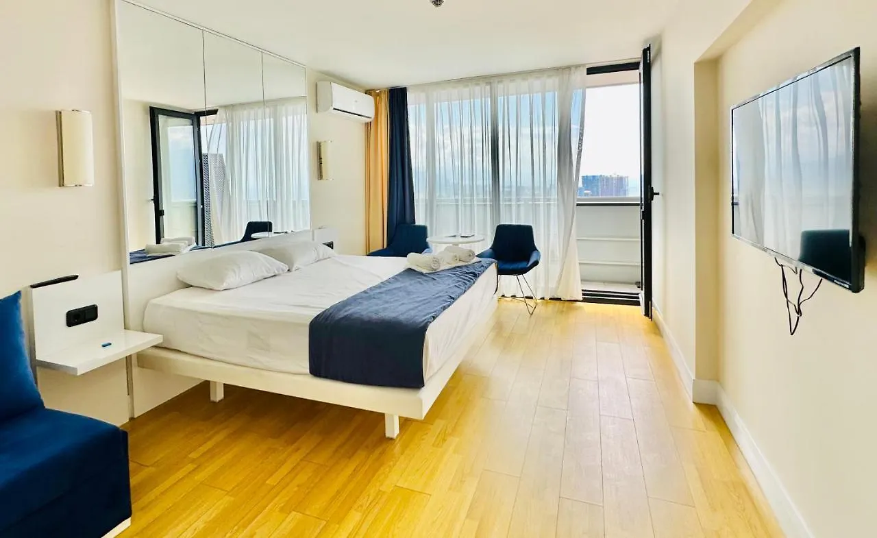 Stunning Sunsets Residence Batumi Apartment