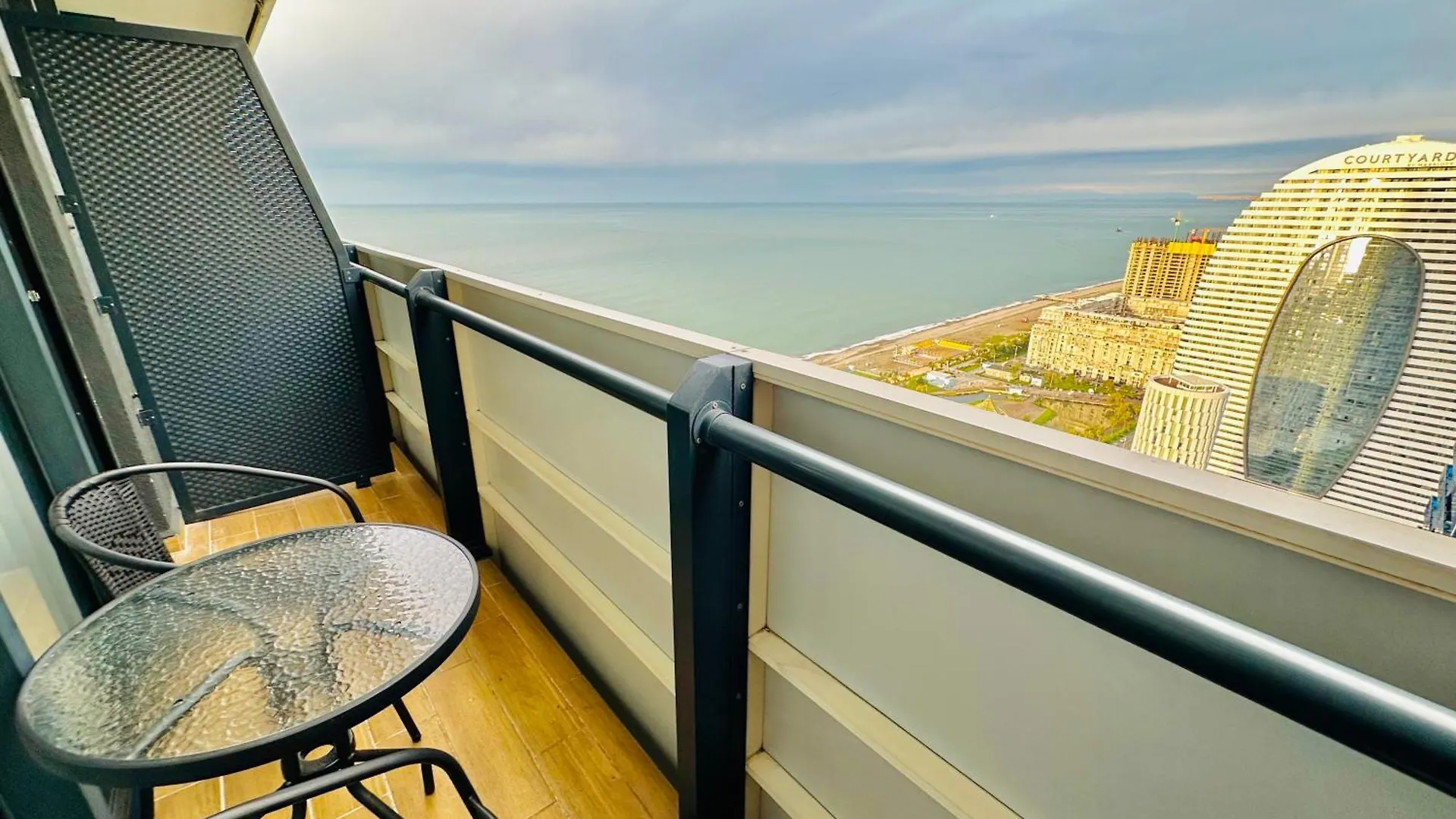Stunning Sunsets Residence Batumi Georgia