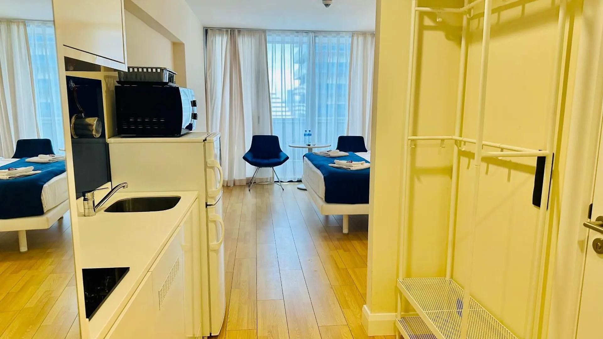 Stunning Sunsets Residence Apartamento Batumi