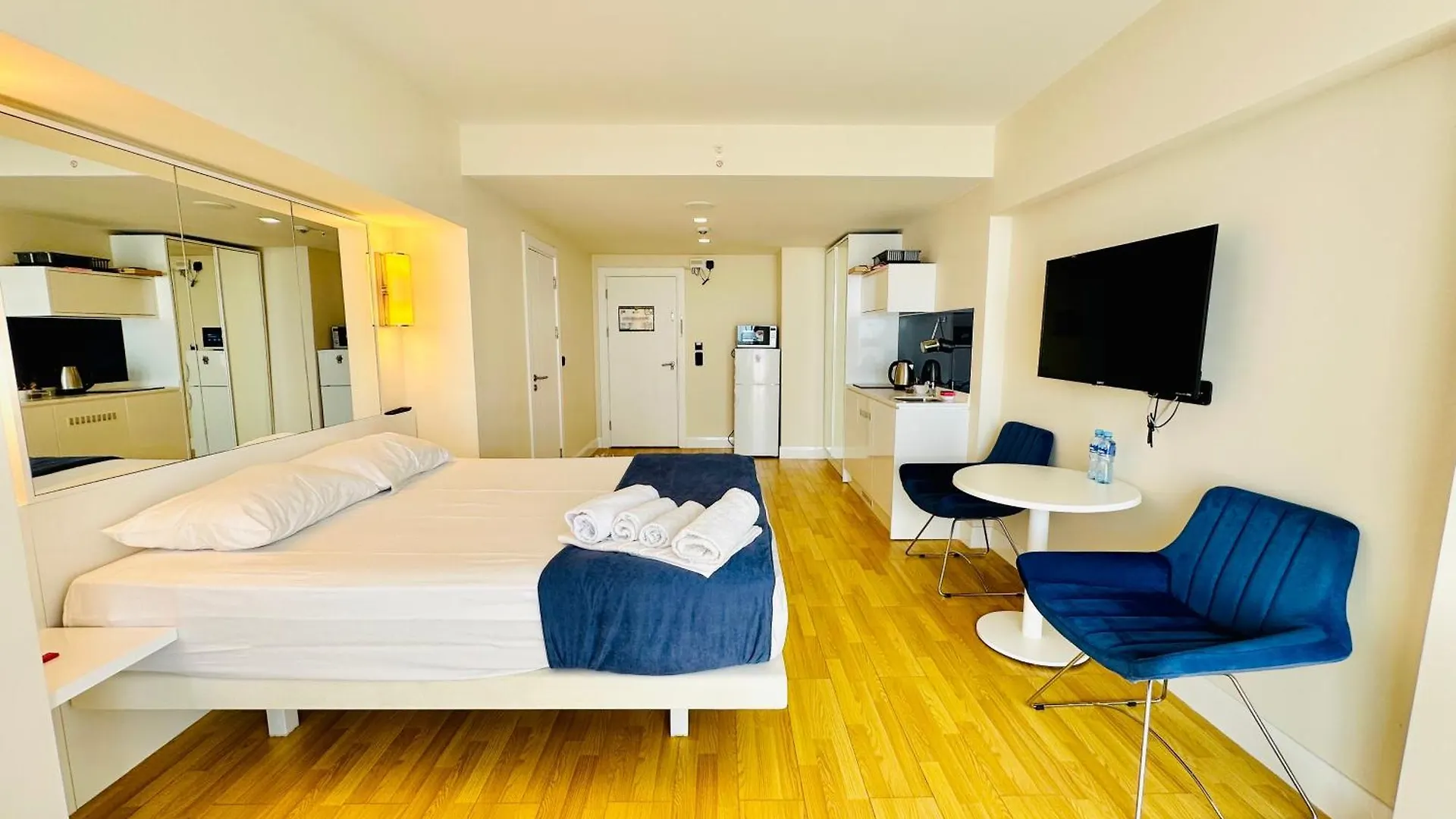 Apartment Stunning Sunsets Residence Batumi